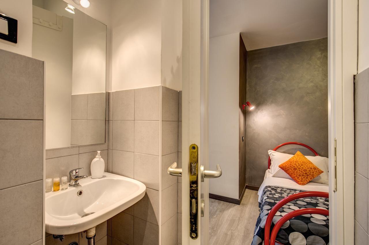Enzo Luxury Rooms Roma Exterior foto