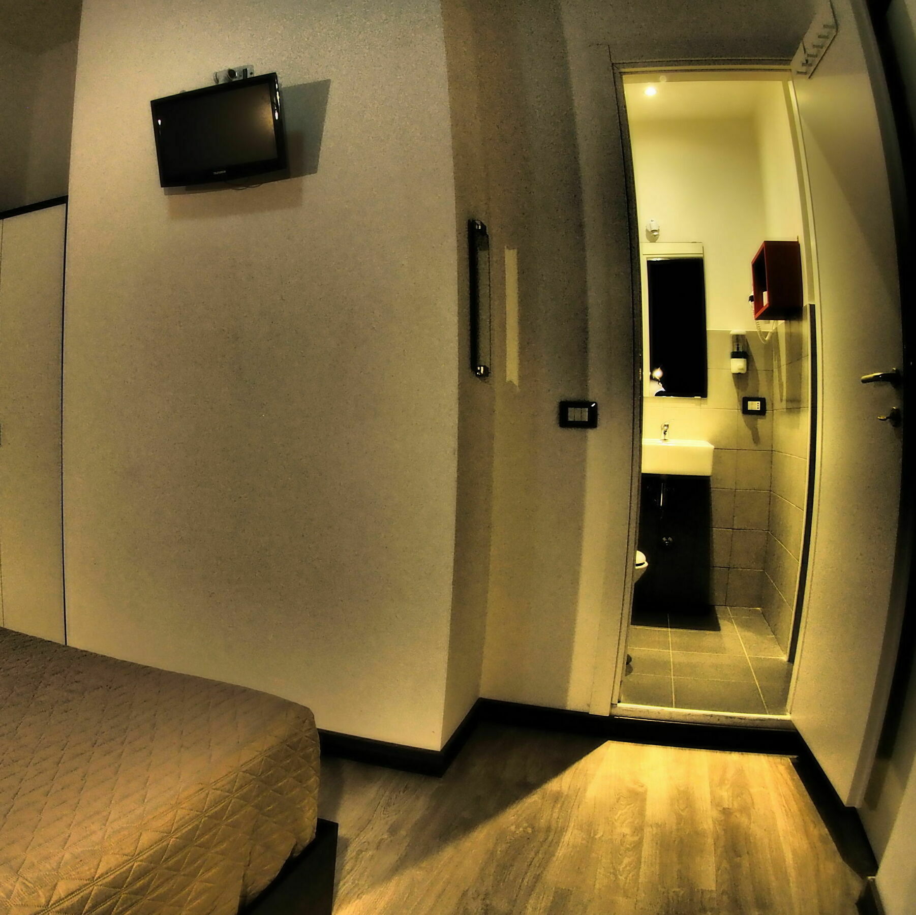 Enzo Luxury Rooms Roma Exterior foto